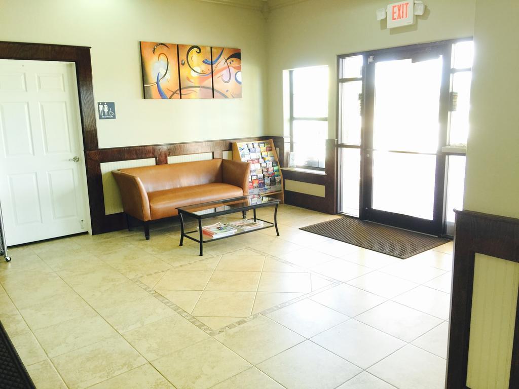 Weslaco Inn - Weslaco/Mercedes Экстерьер фото