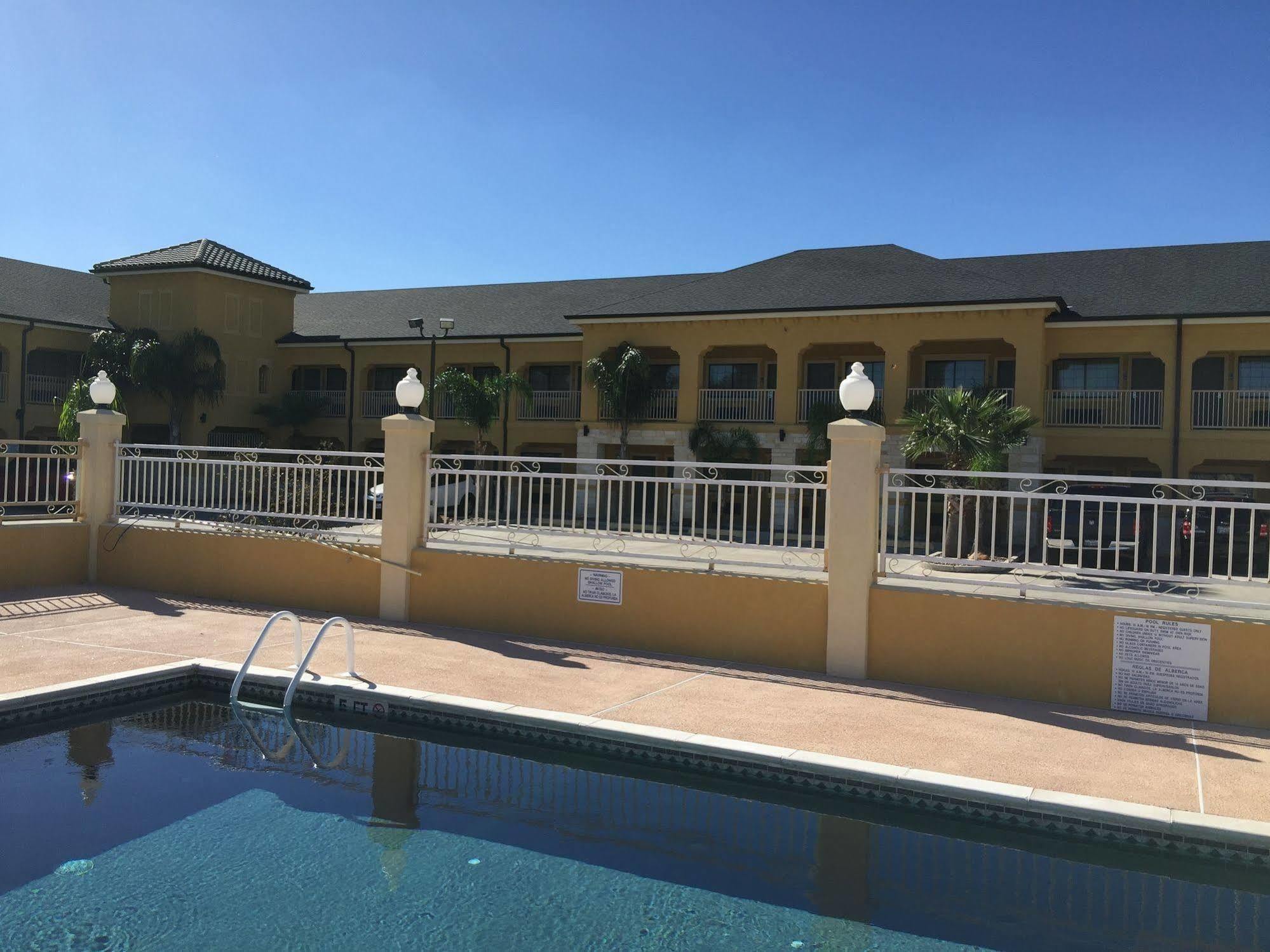 Weslaco Inn - Weslaco/Mercedes Экстерьер фото