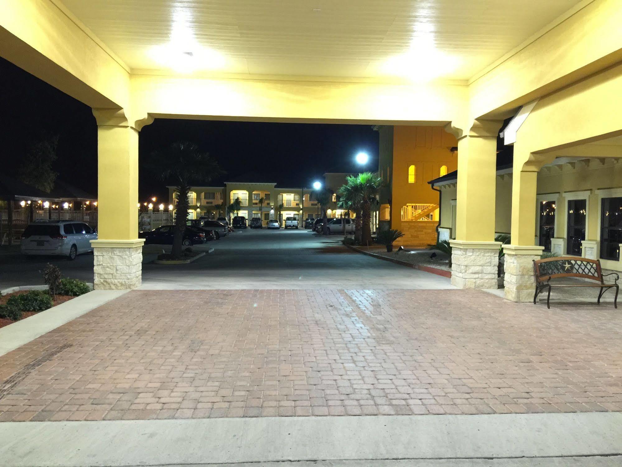 Weslaco Inn - Weslaco/Mercedes Экстерьер фото